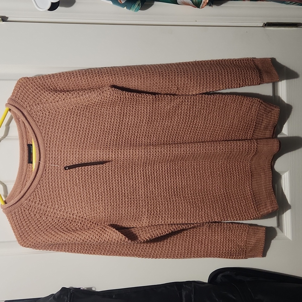 Medium Pink sweater